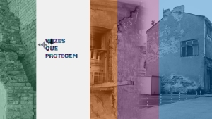 A imagem apresenta estruturas de edifícios